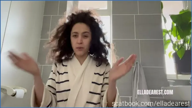 Ella Dearest drar igång sina skitiga toalettberättelser - fetischvideo