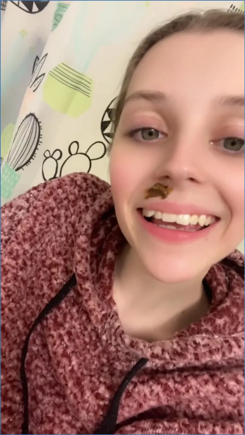 Maria Anjel samlar sina smutsigaste bajsögonblick i en sammanställning - scatvideo