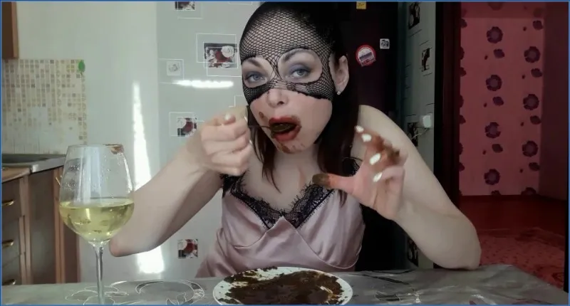 Scat Lina käkar äckligt kräk-bajs-mix del 1 - fetischvideo