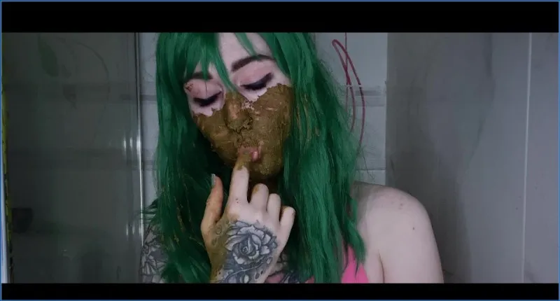 SweetBettyParlour smetar ner sin röv riktigt ordentligt - fetischvideo
