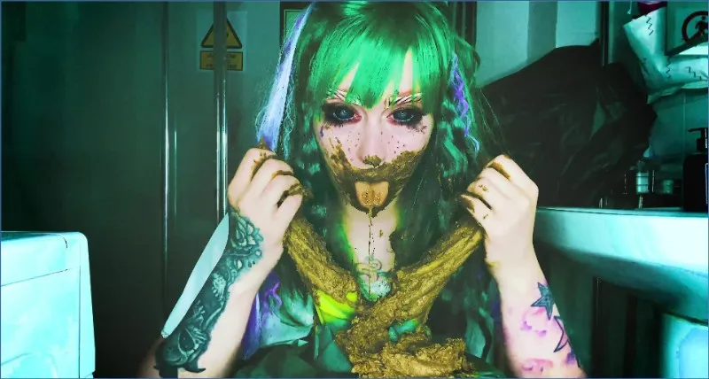 Sweet Betty Parlour kör det smutsigt - vad händer här - fetischvideo